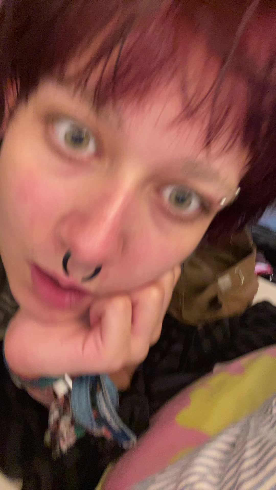 @✯