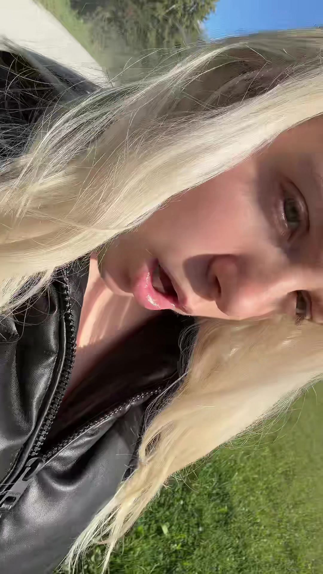 @Anja Bergant