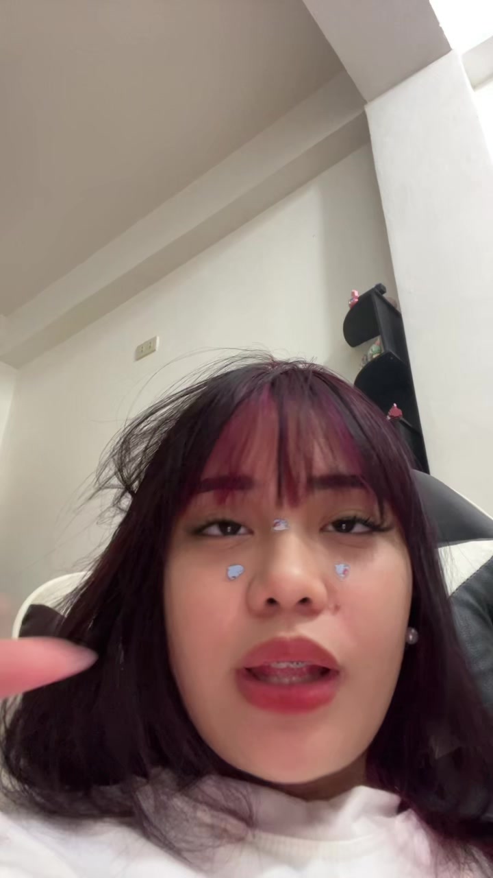 @Nicole