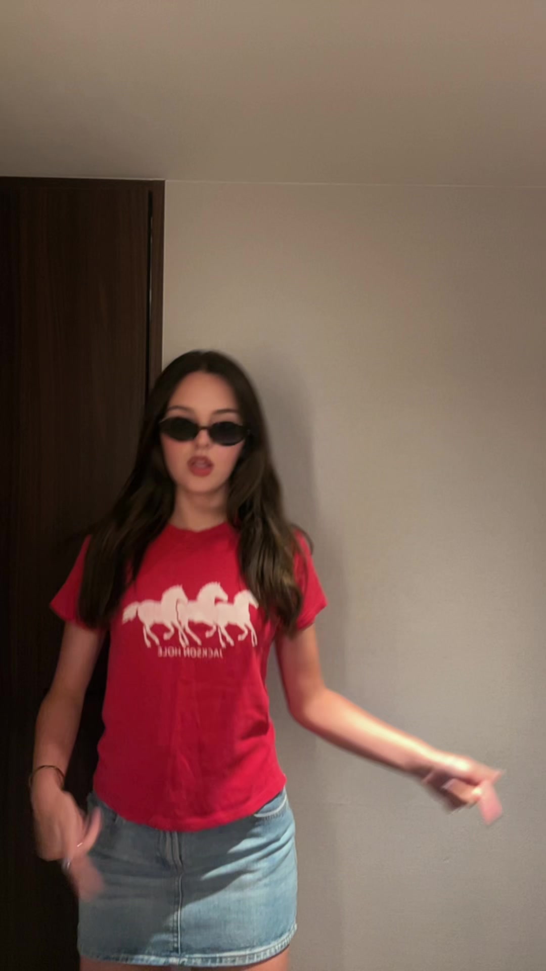 @ellieeelouspam