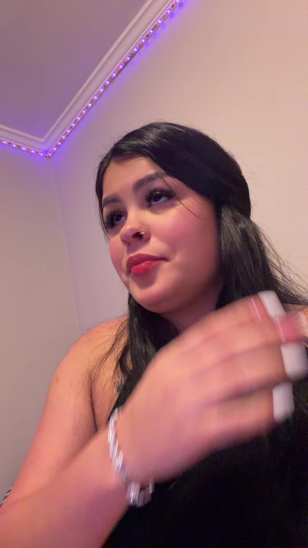 @Nicole💋🤴👸🏻🧡