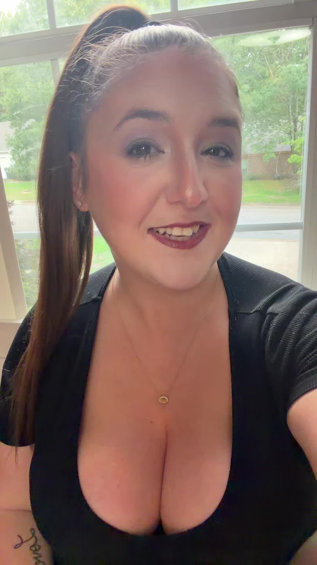 @dannikate15