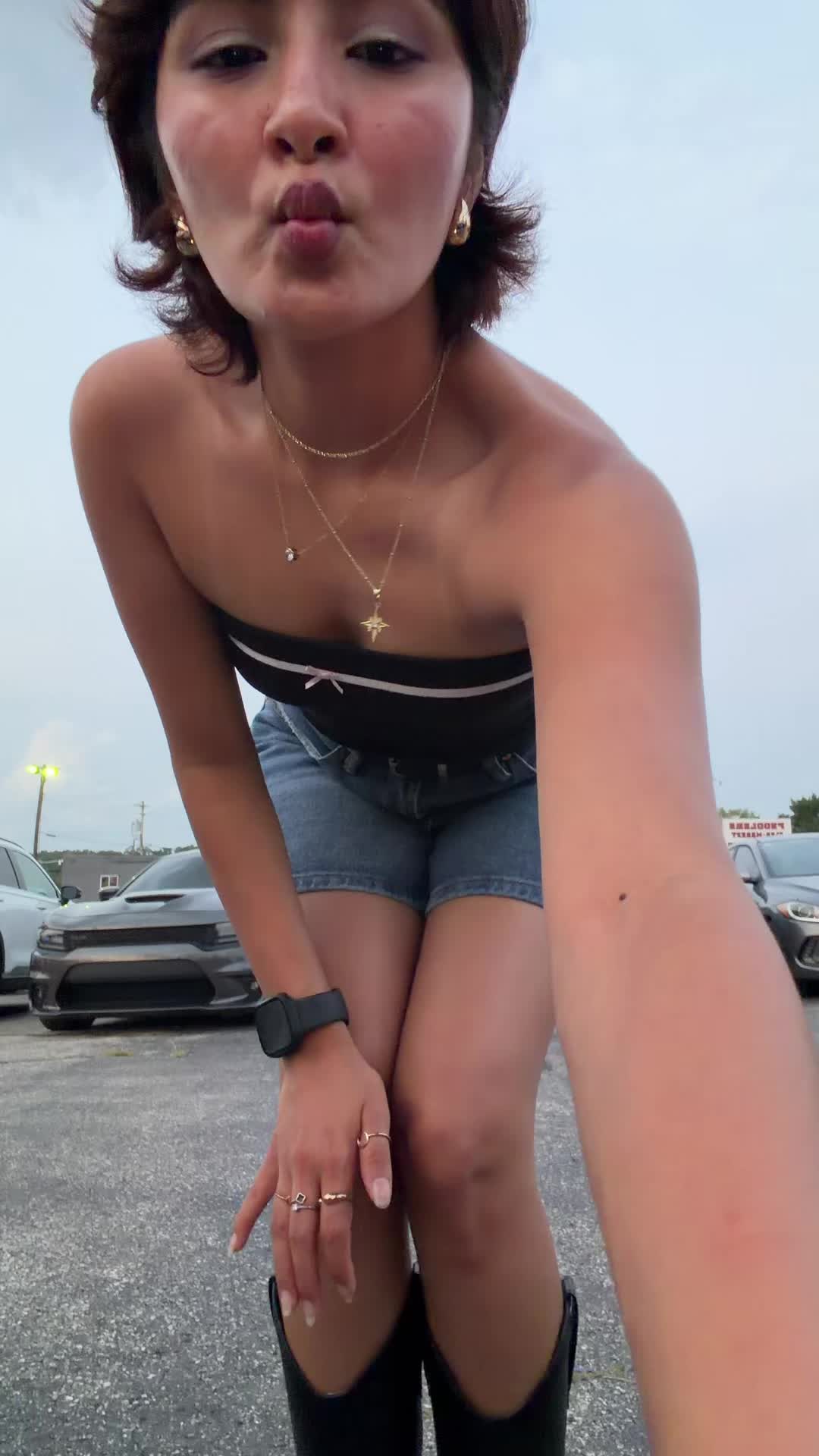 @aayusha_p