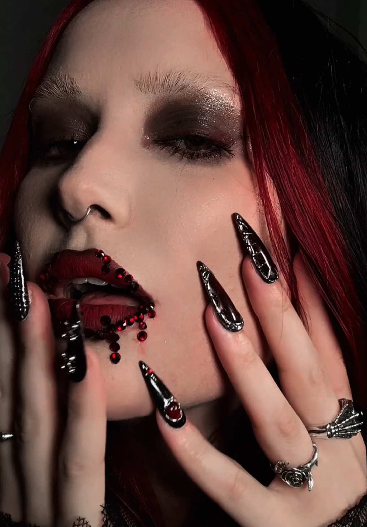 @BLOODLUXE