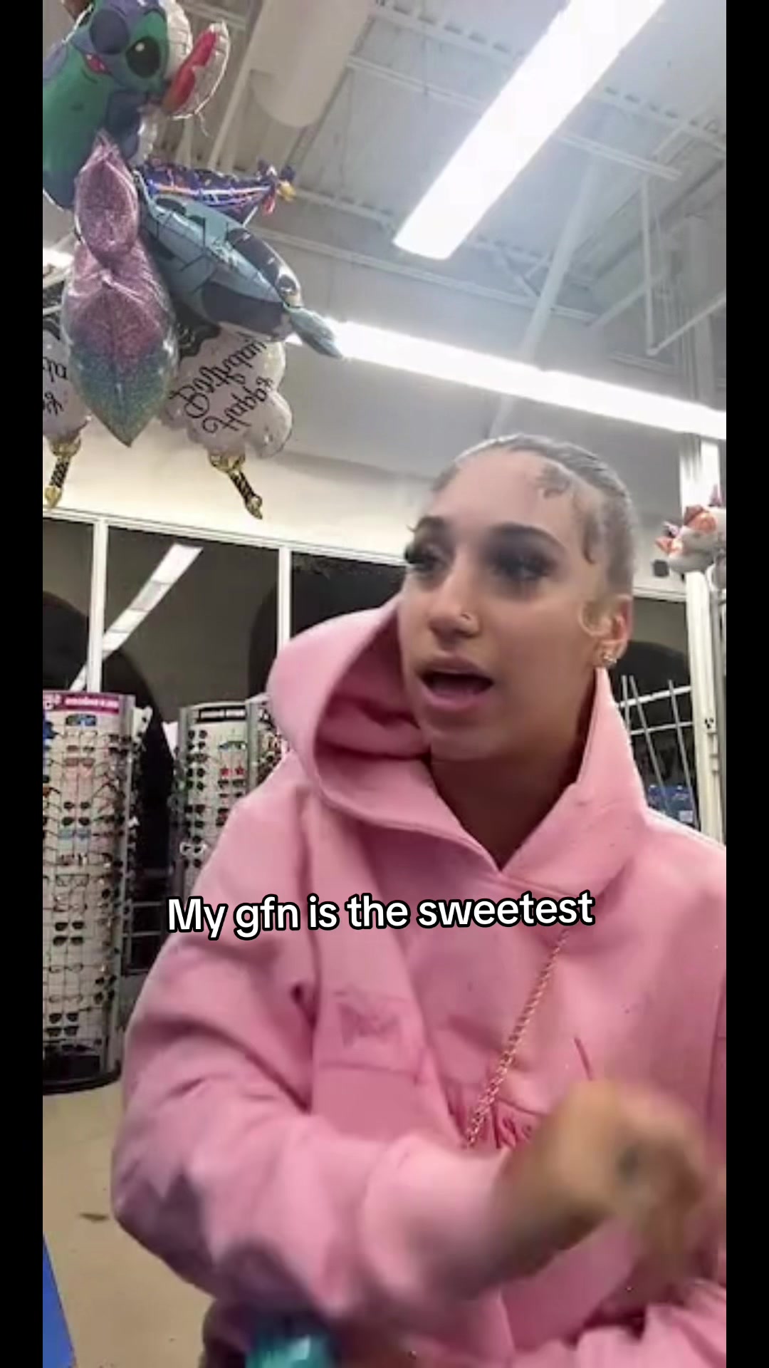 @Lightskinlesbo