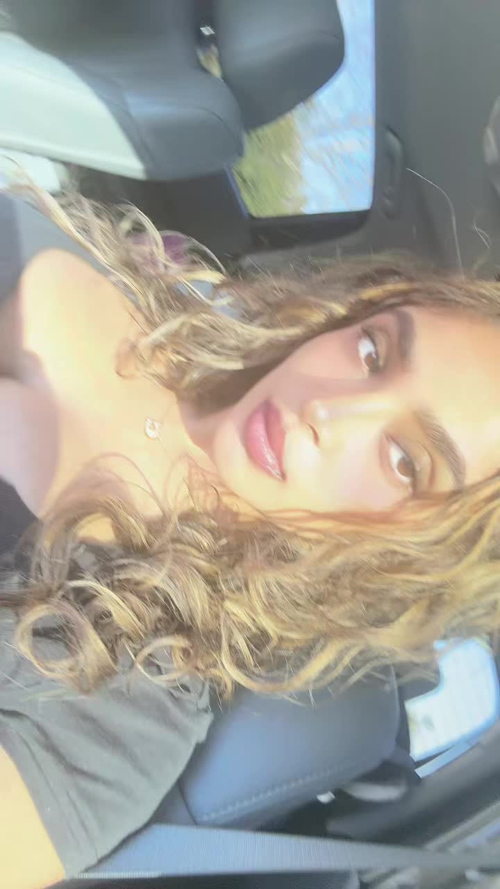 @Carolina Valencia