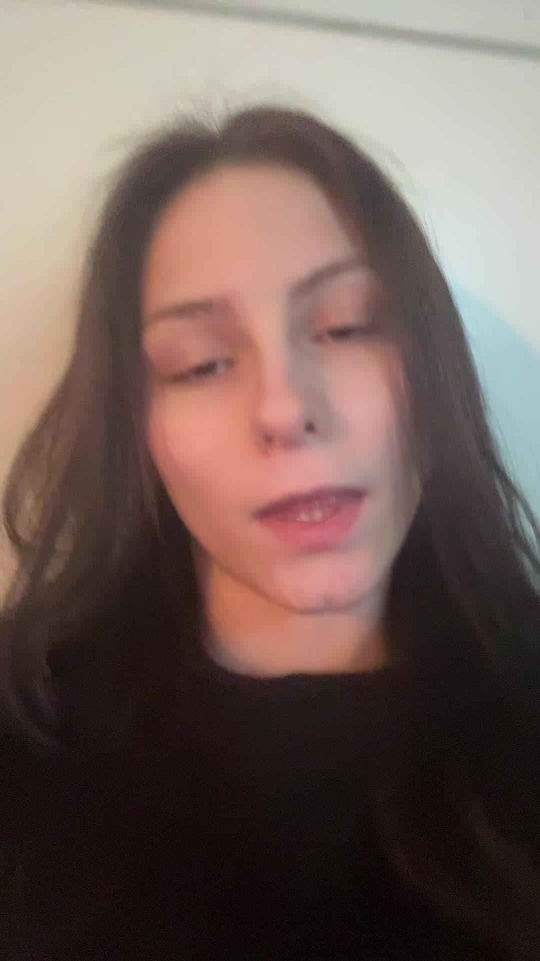 @2hi2cryalcoholulater
