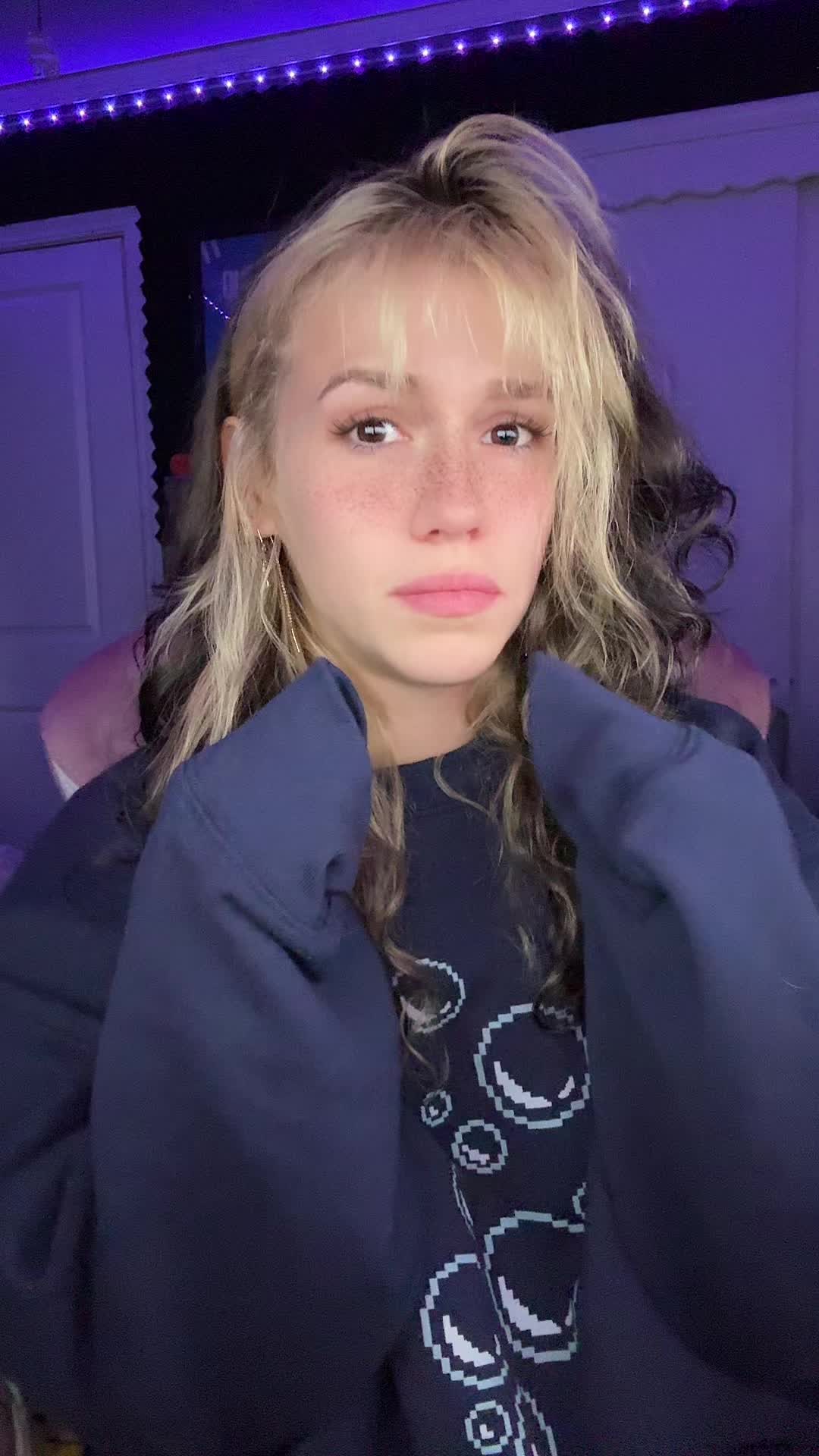 @RubberDuckieJo