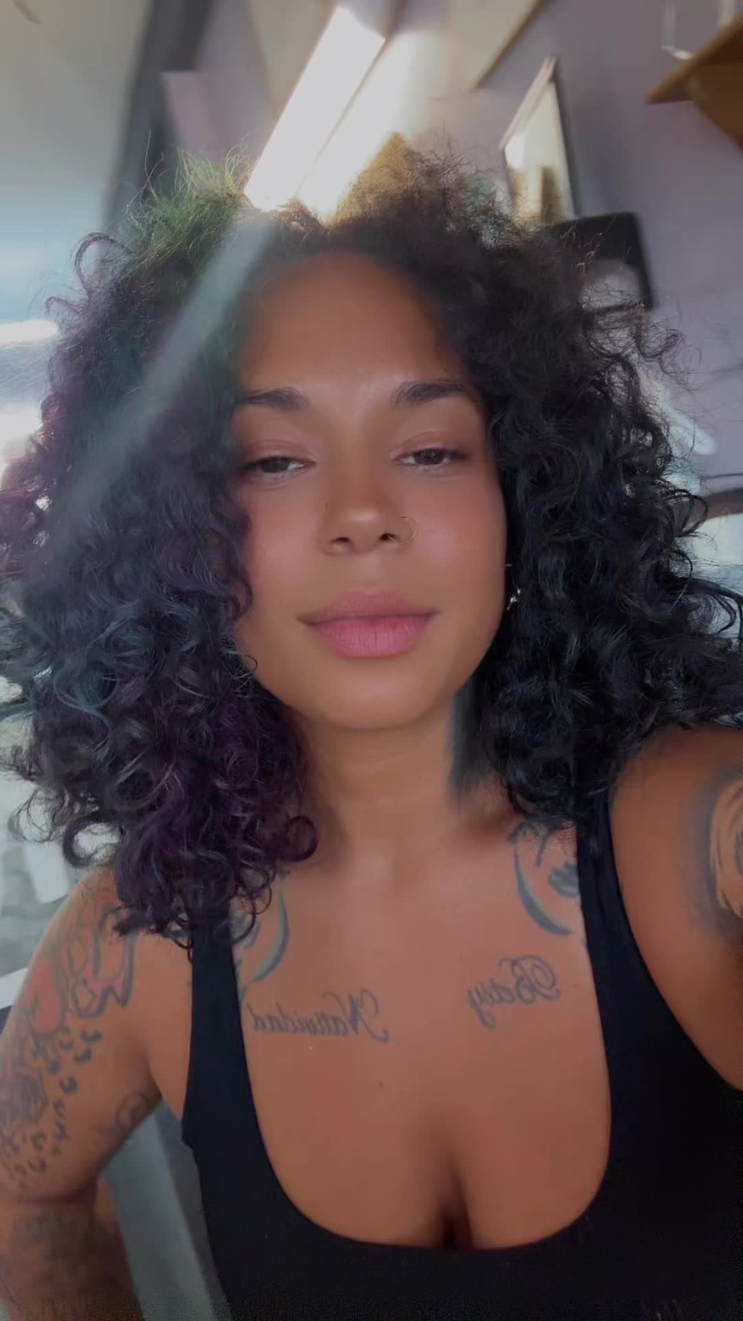 @ShhmoneyCurl