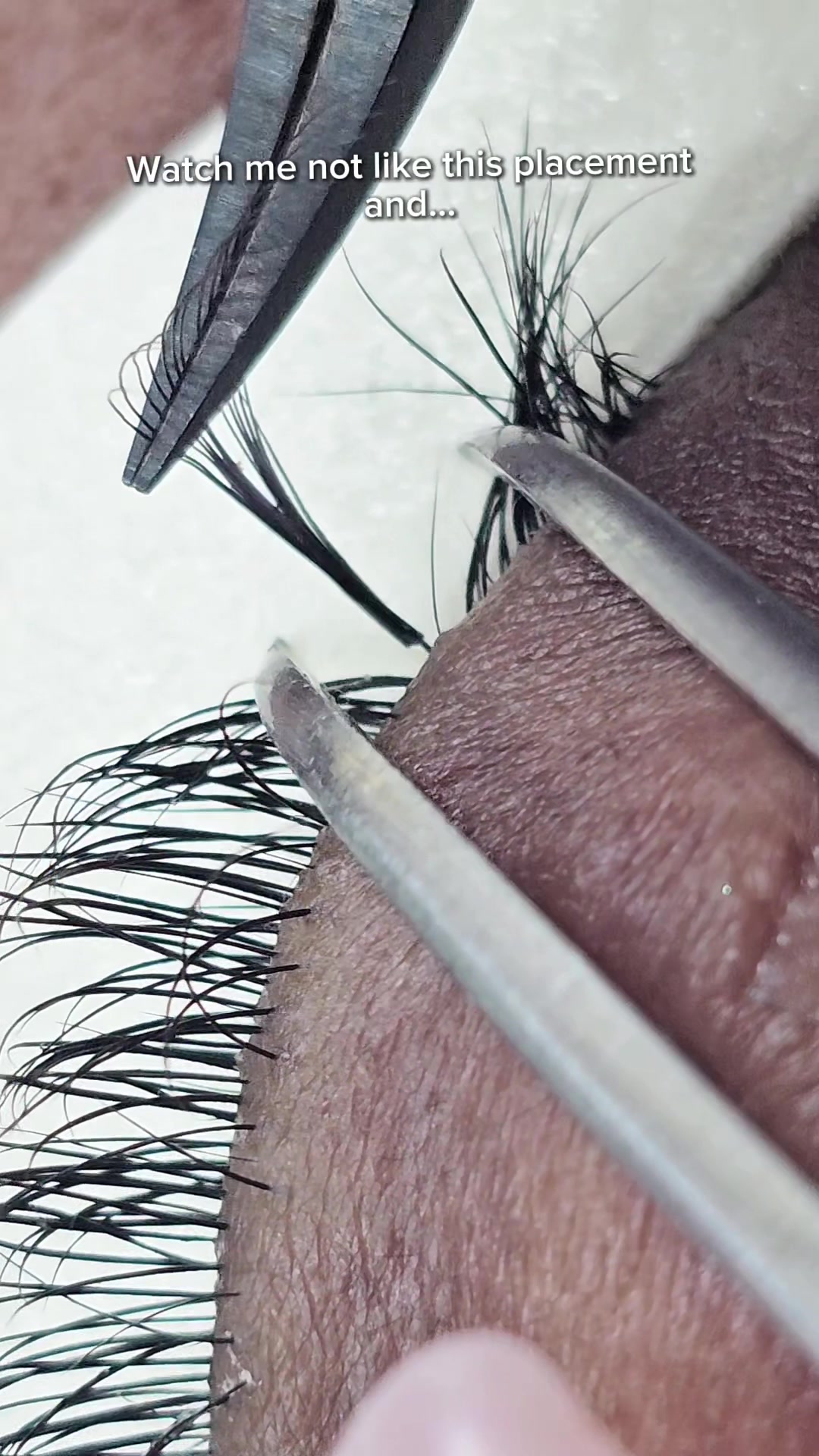 @Paris Lash Academy