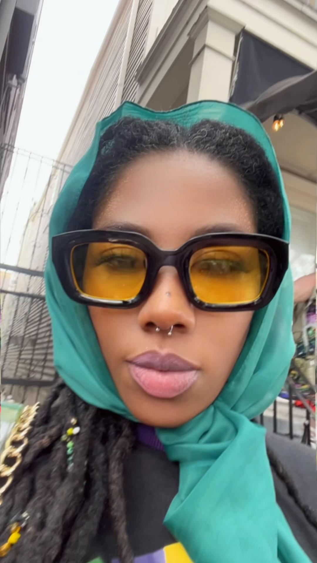 @locdupshortie