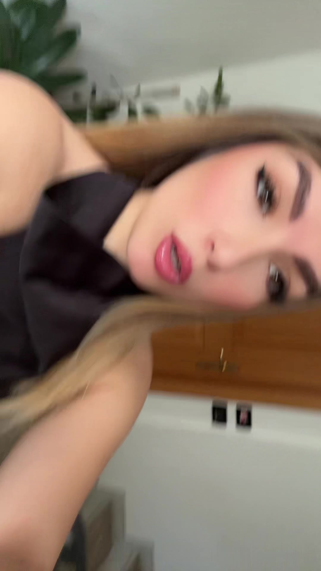 @Arianna ๐ค