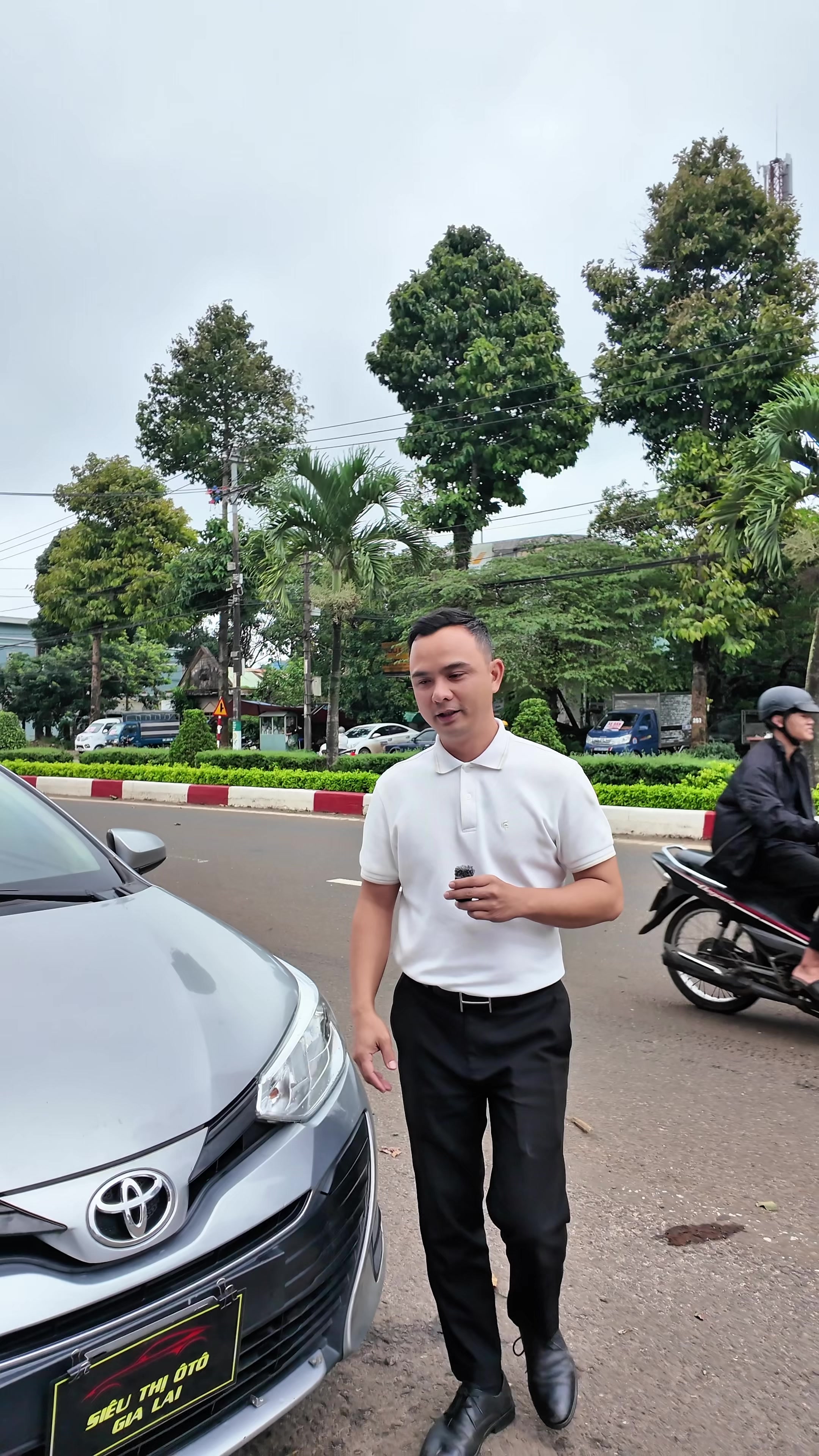 @CƯỜNG SIÊU THỊ ÔTÔ GIALAI