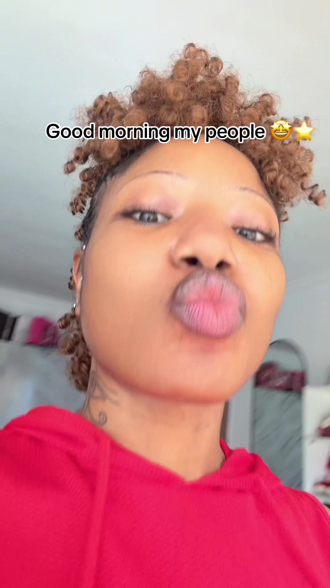 @VHENÉ ⭐️