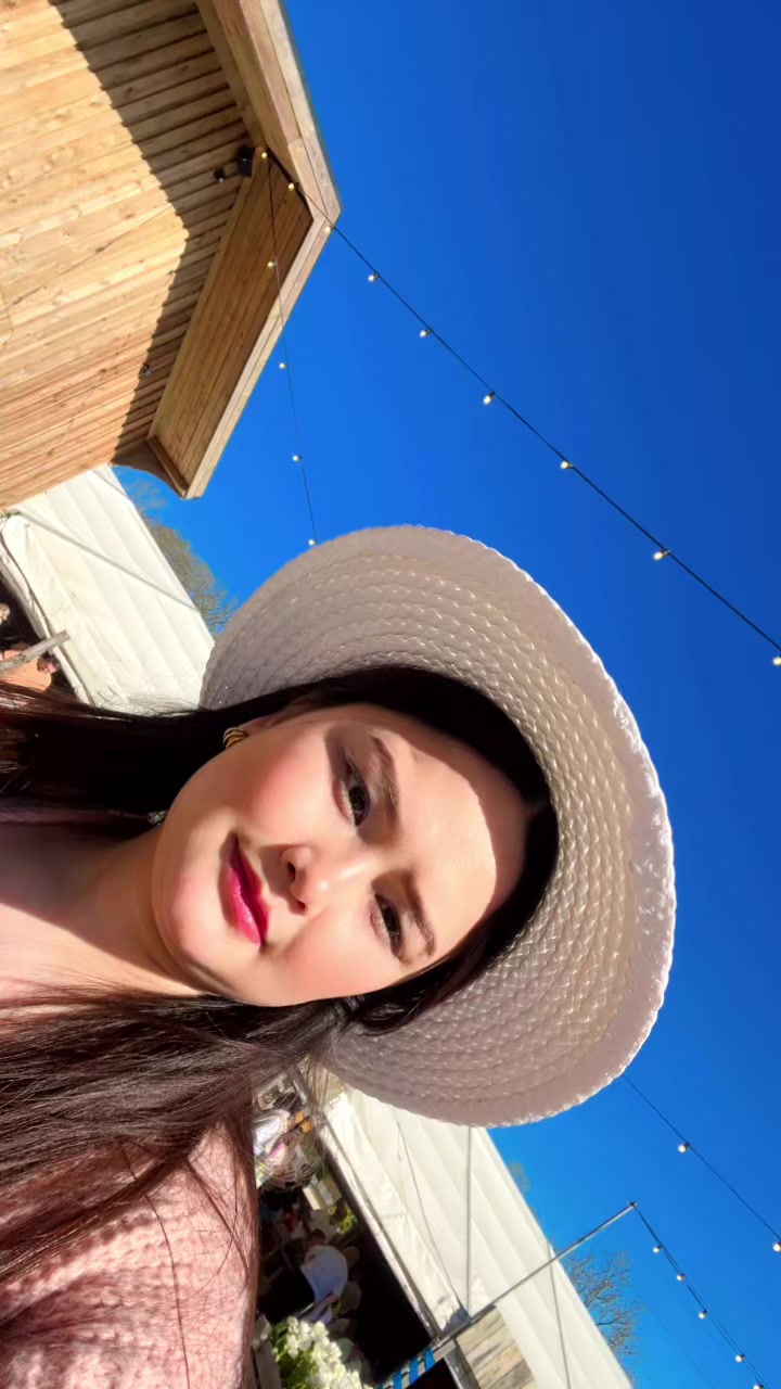 @Labina Lama