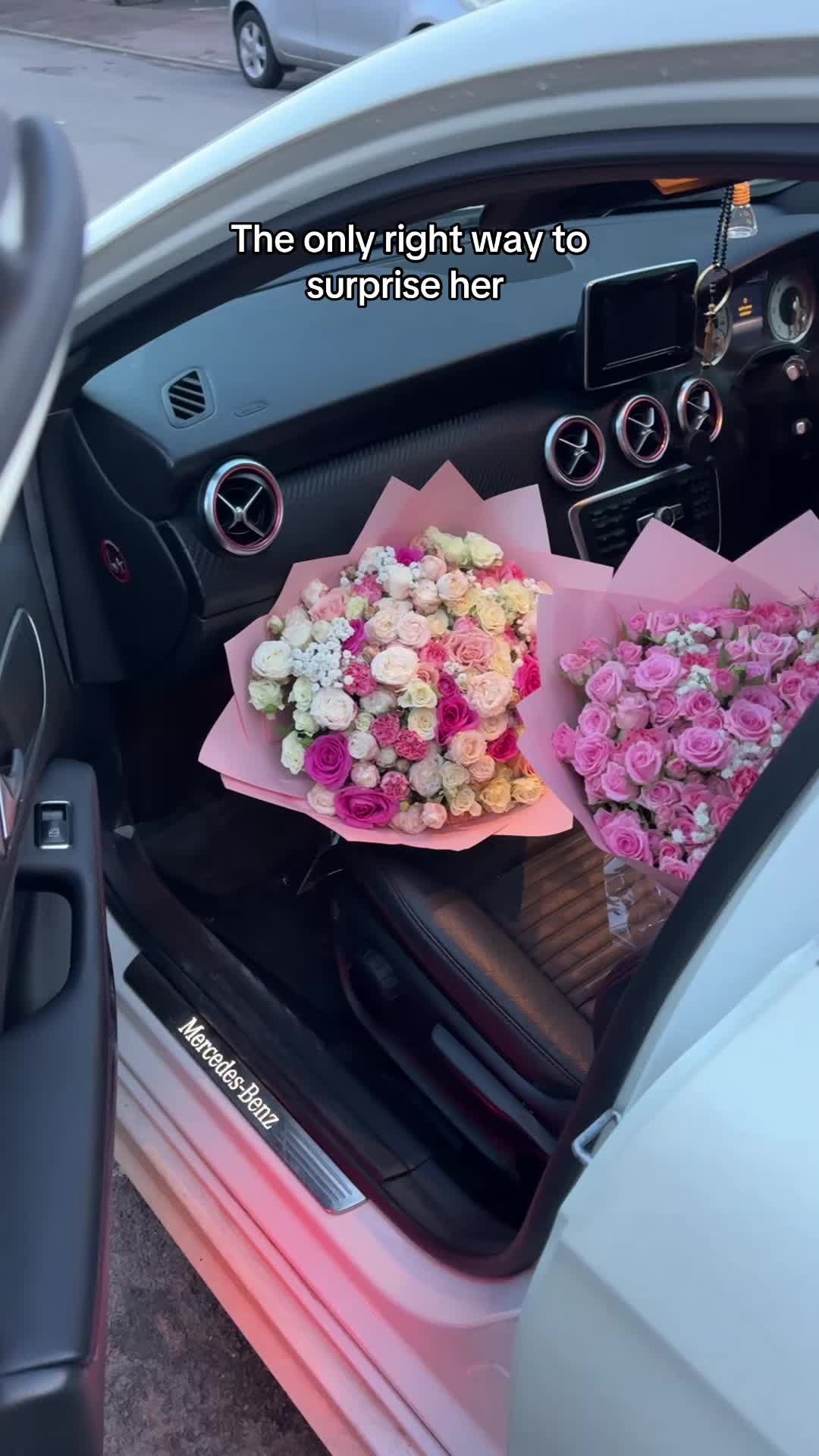 @THE BOUQUET BOX