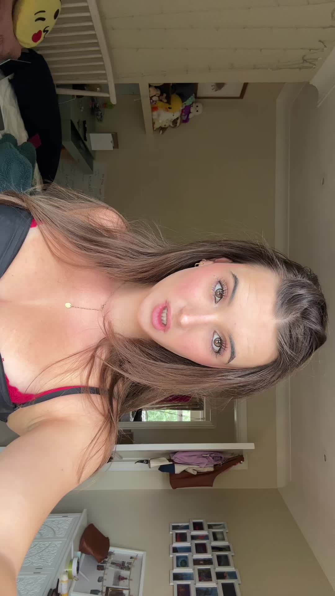 @…