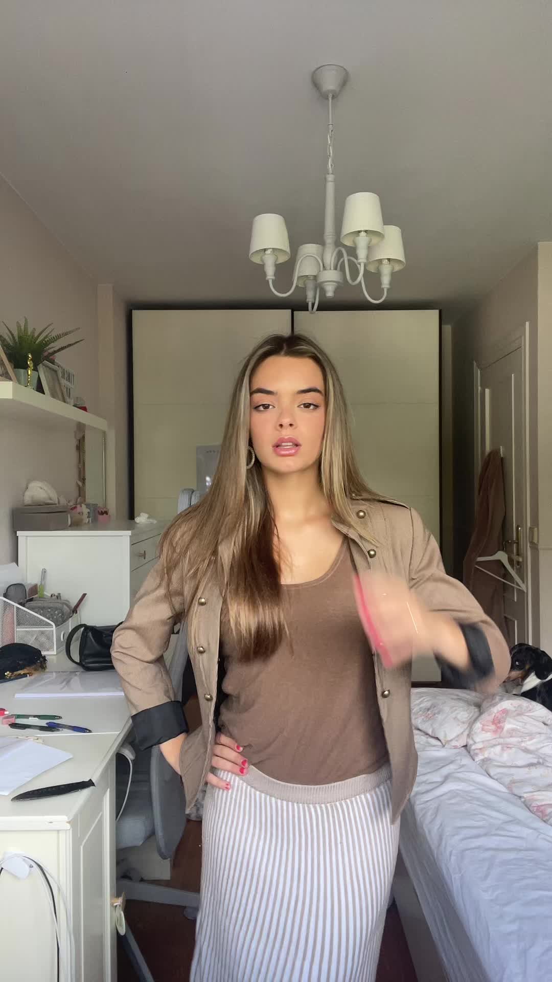 @Valentina