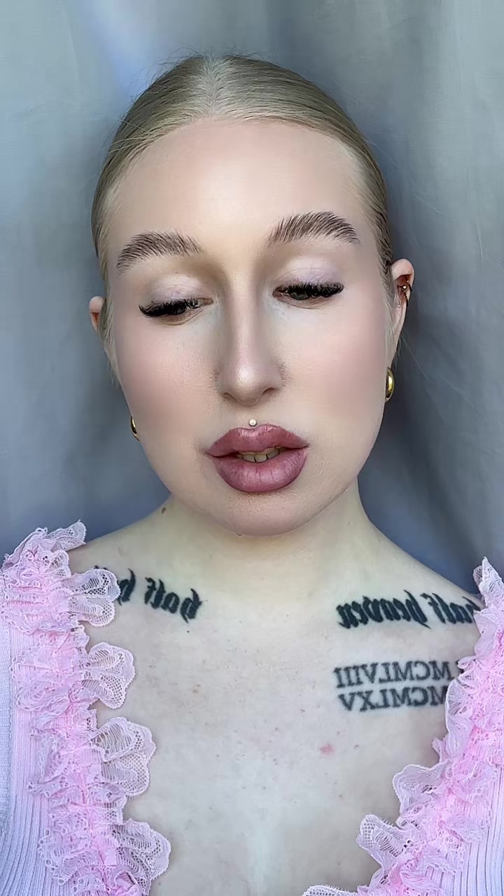 @𝐋𝐄𝐍𝐀