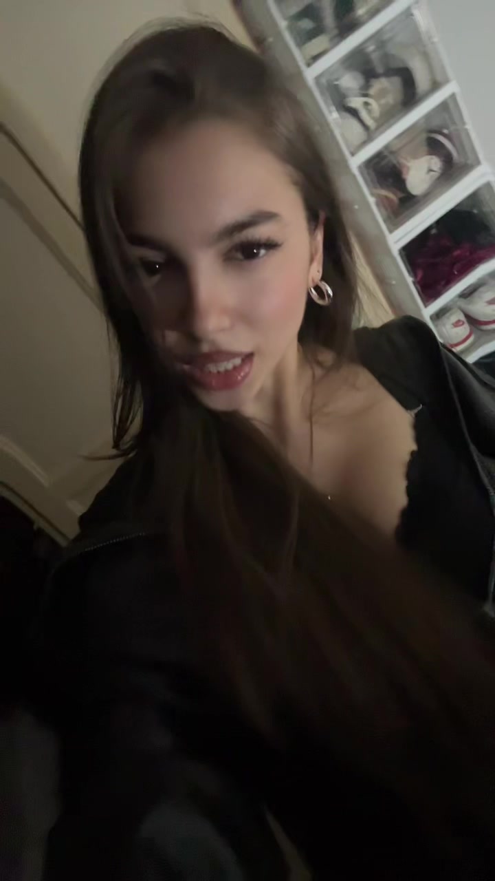 @T