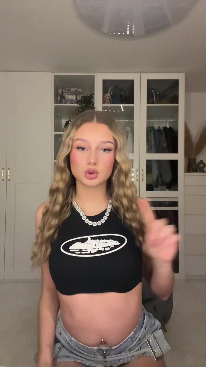 @leni