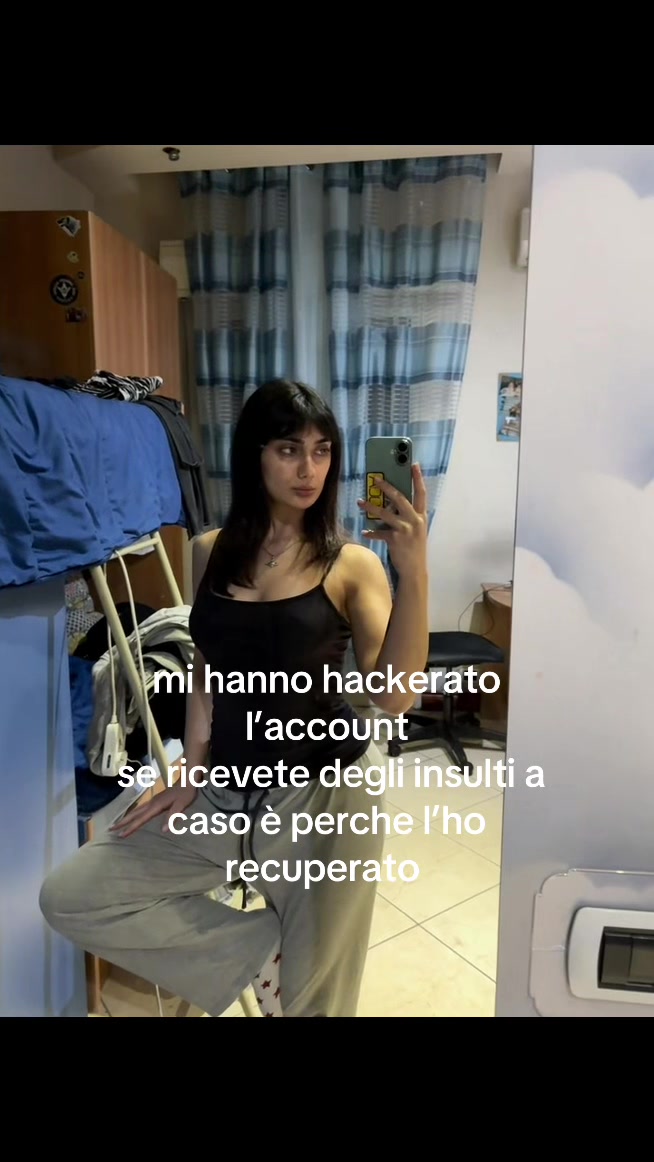 @Lauræn
