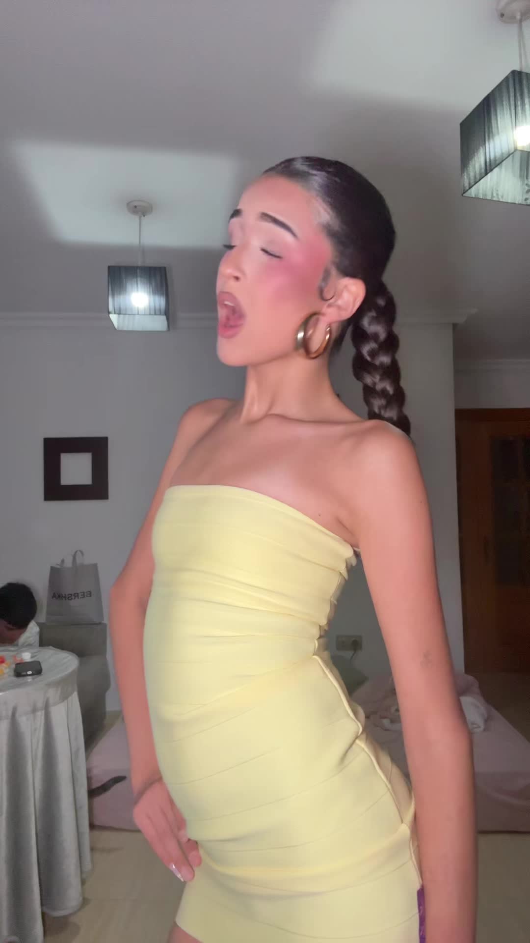 @chloecalvache_