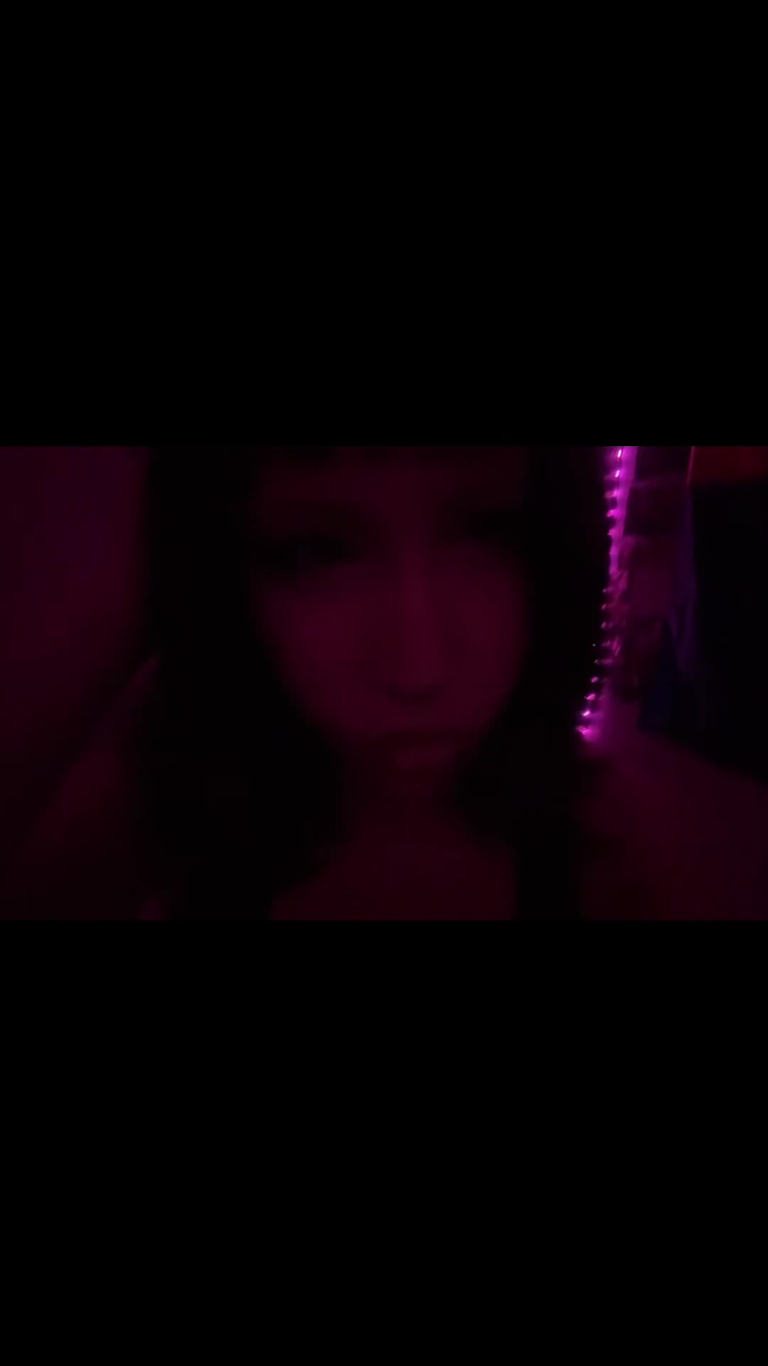 @𝔄𝔰𝔥𝔞🦇