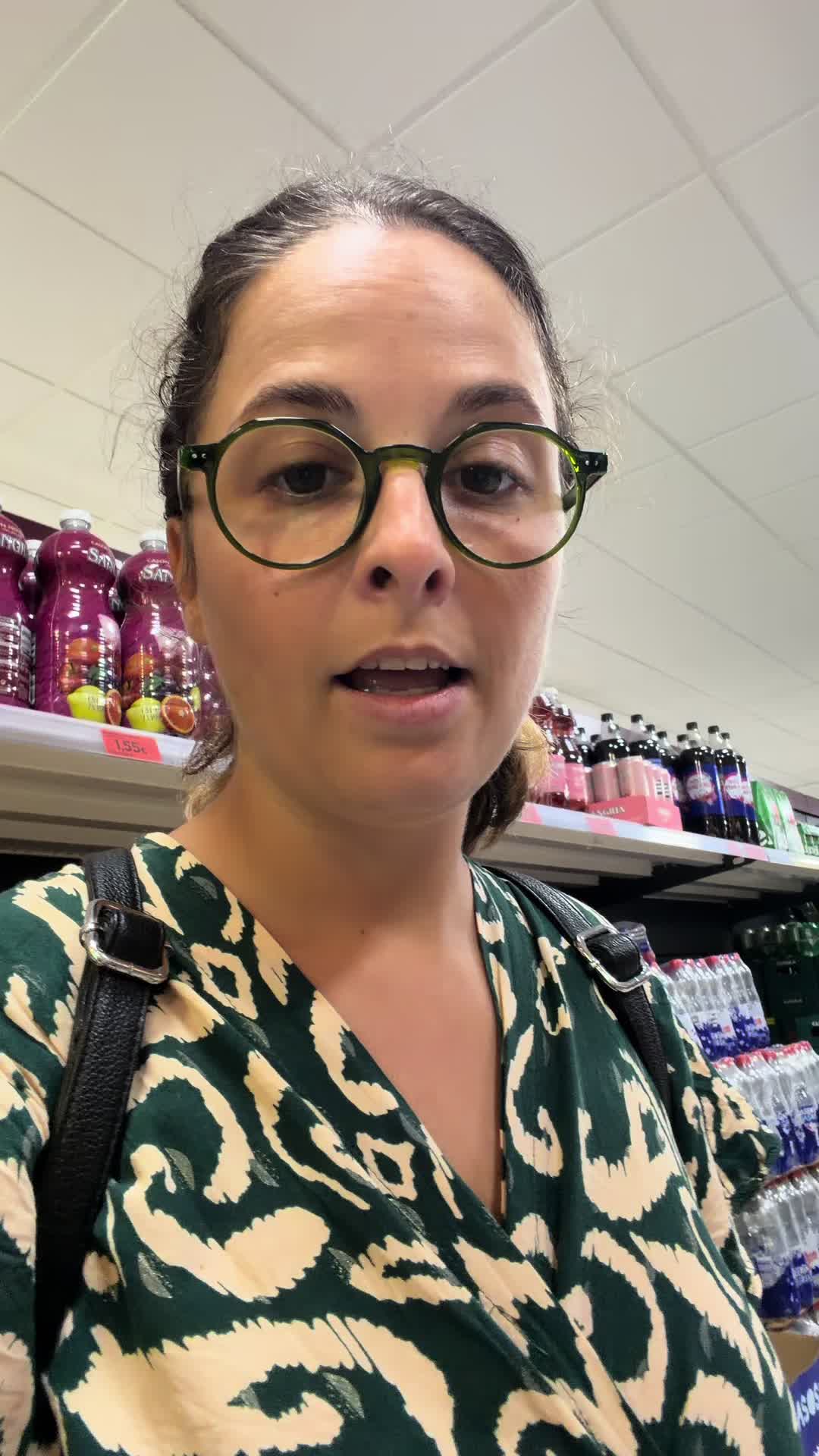 @L E A