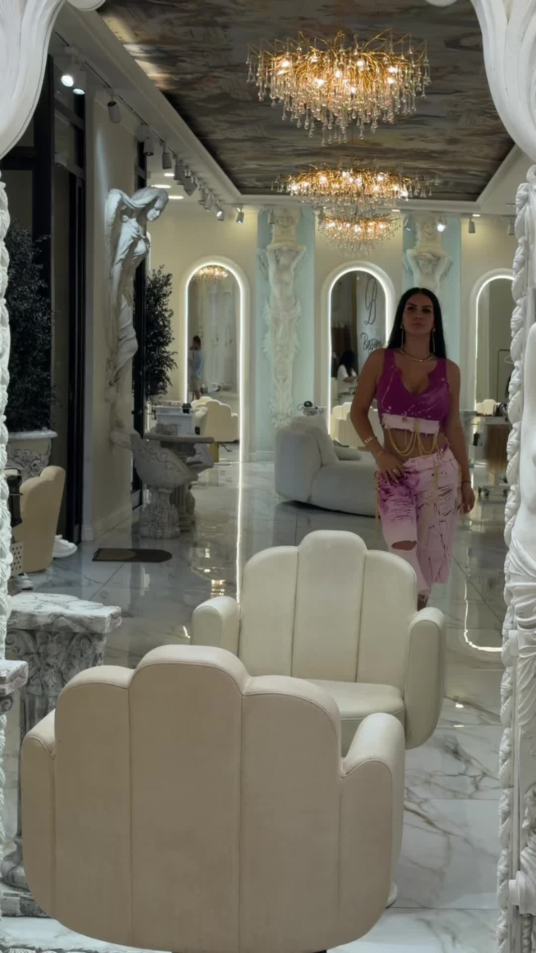 @👑Nicola Julia👑
