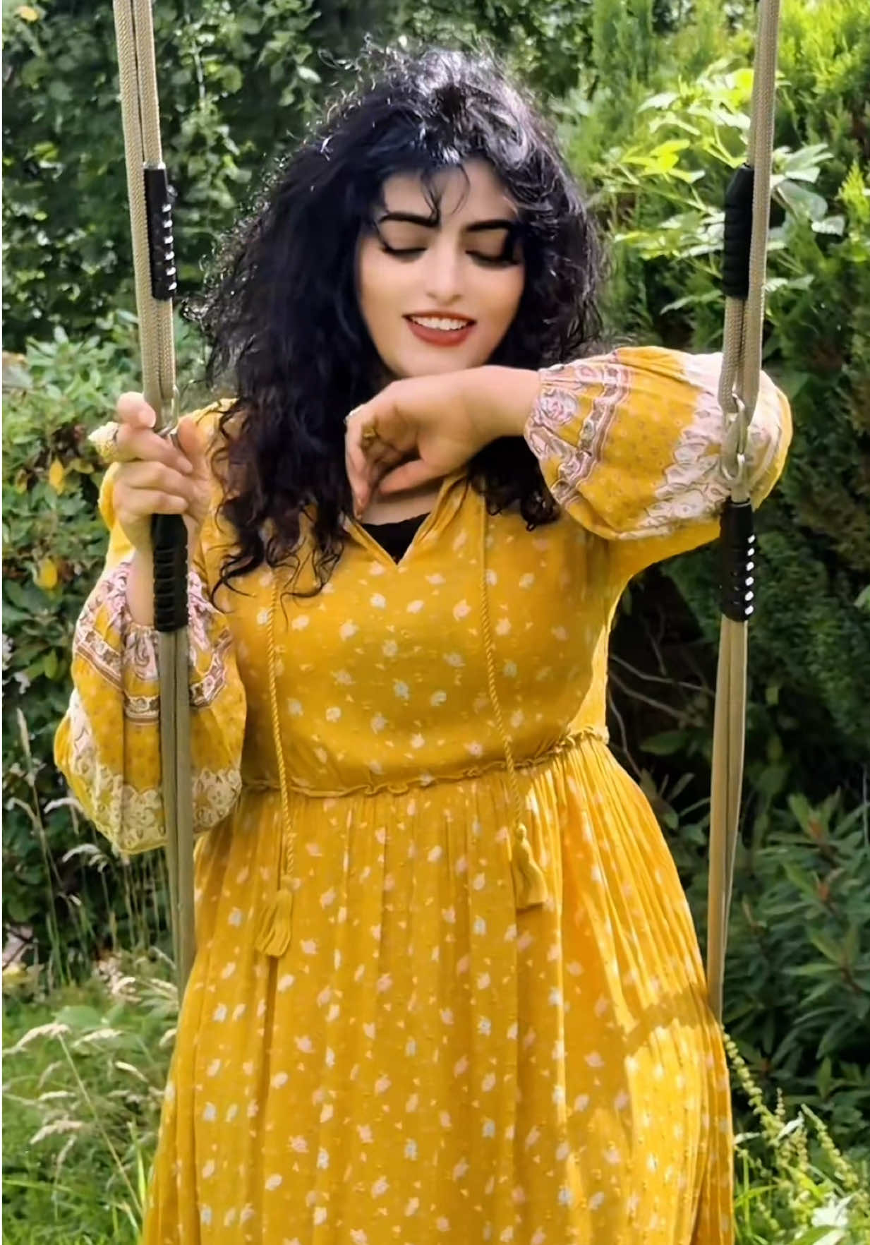 @𝙈𝘼𝙇𝘼𝙄𝙆𝘼 𝙆𝙃𝘼𝙉
