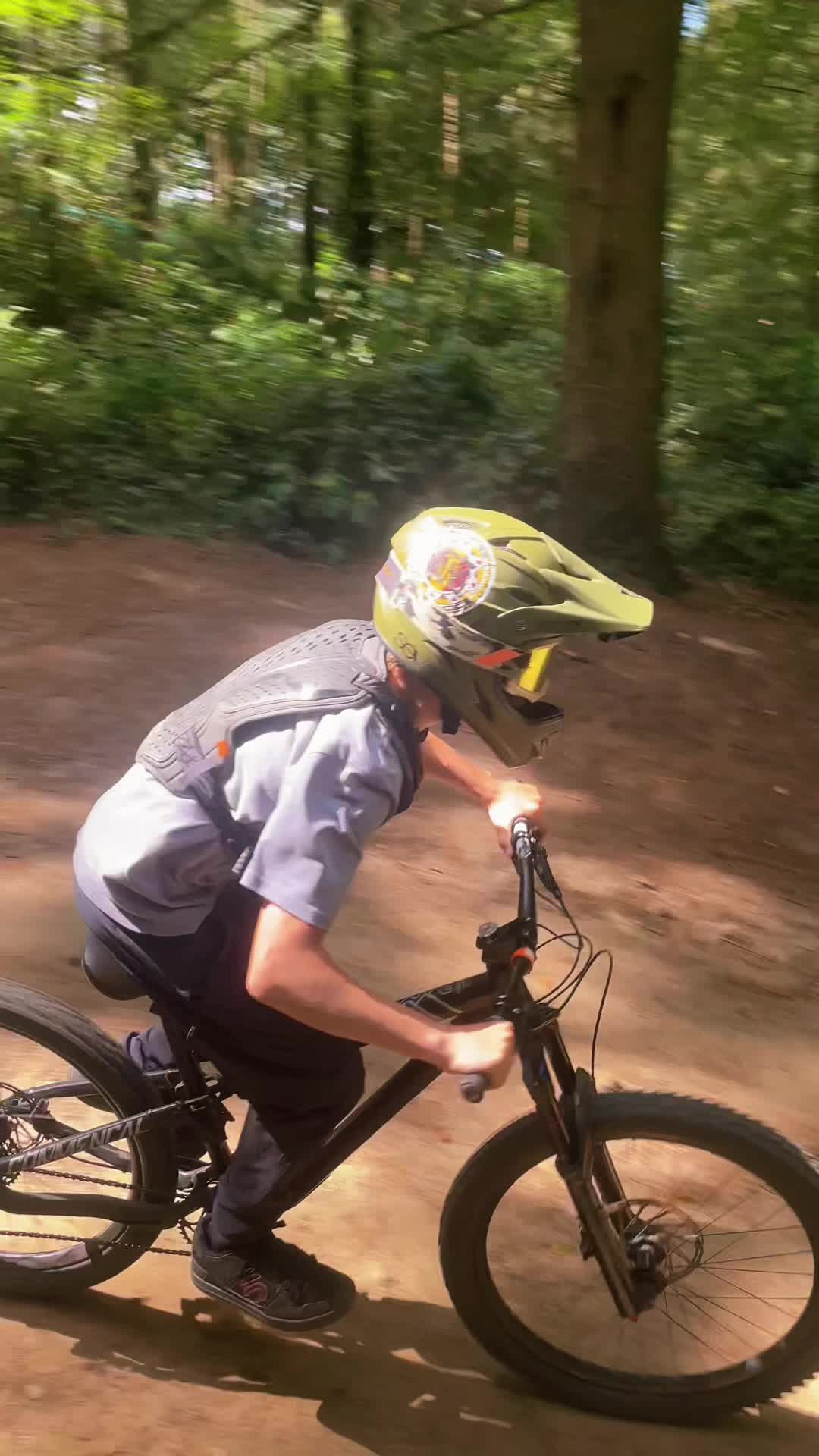 @๐๏ธโ๏ธ Ned_on_commencal โ๏ธ๐๏ธ