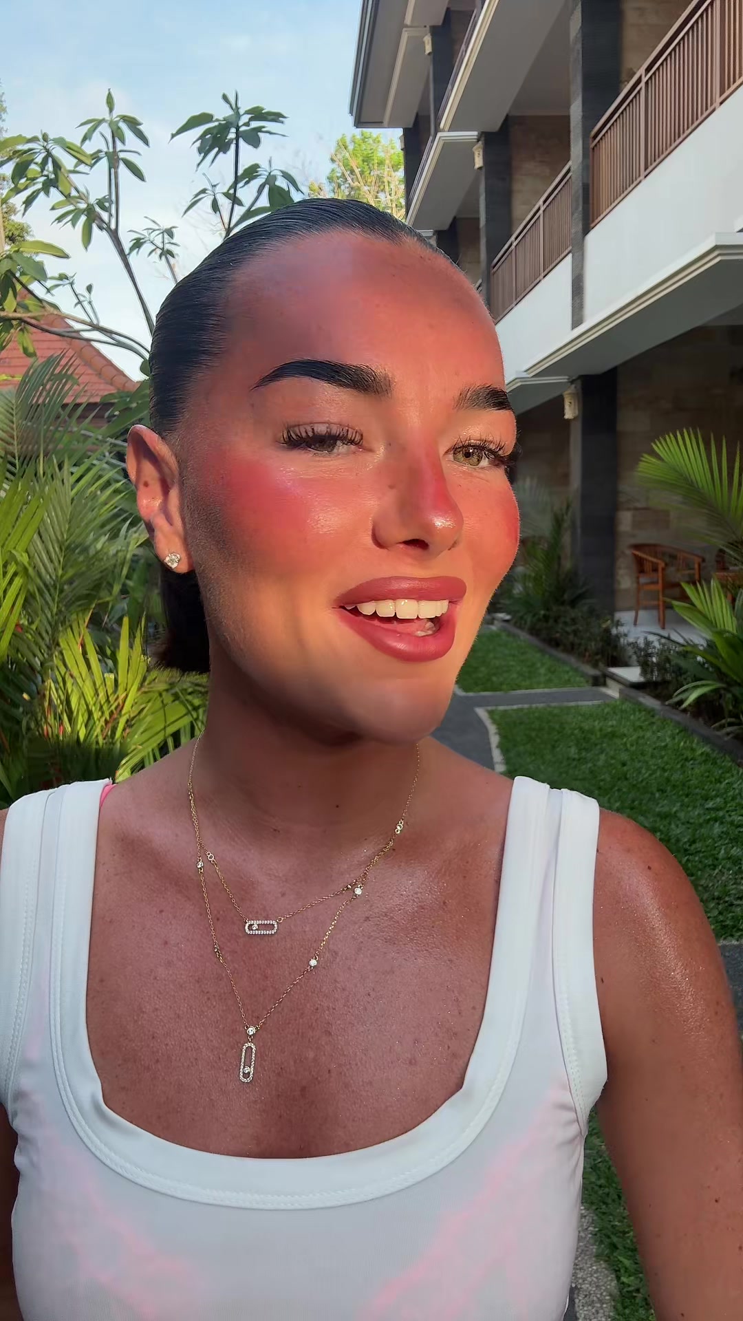 @maybev1104