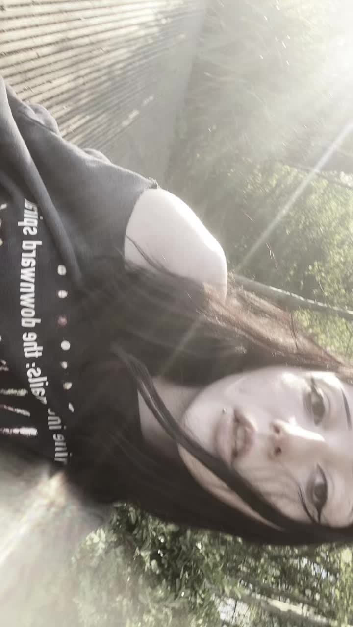 @<3
