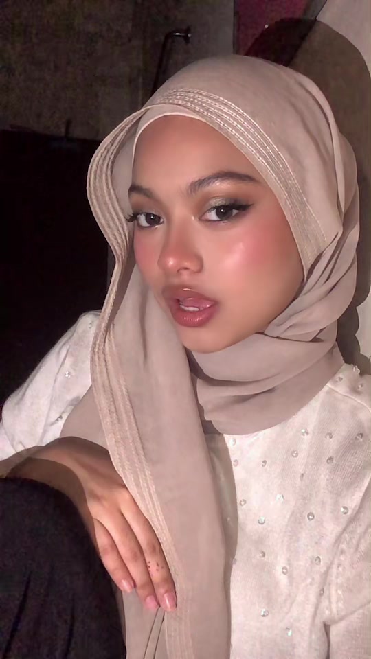 @علياء'