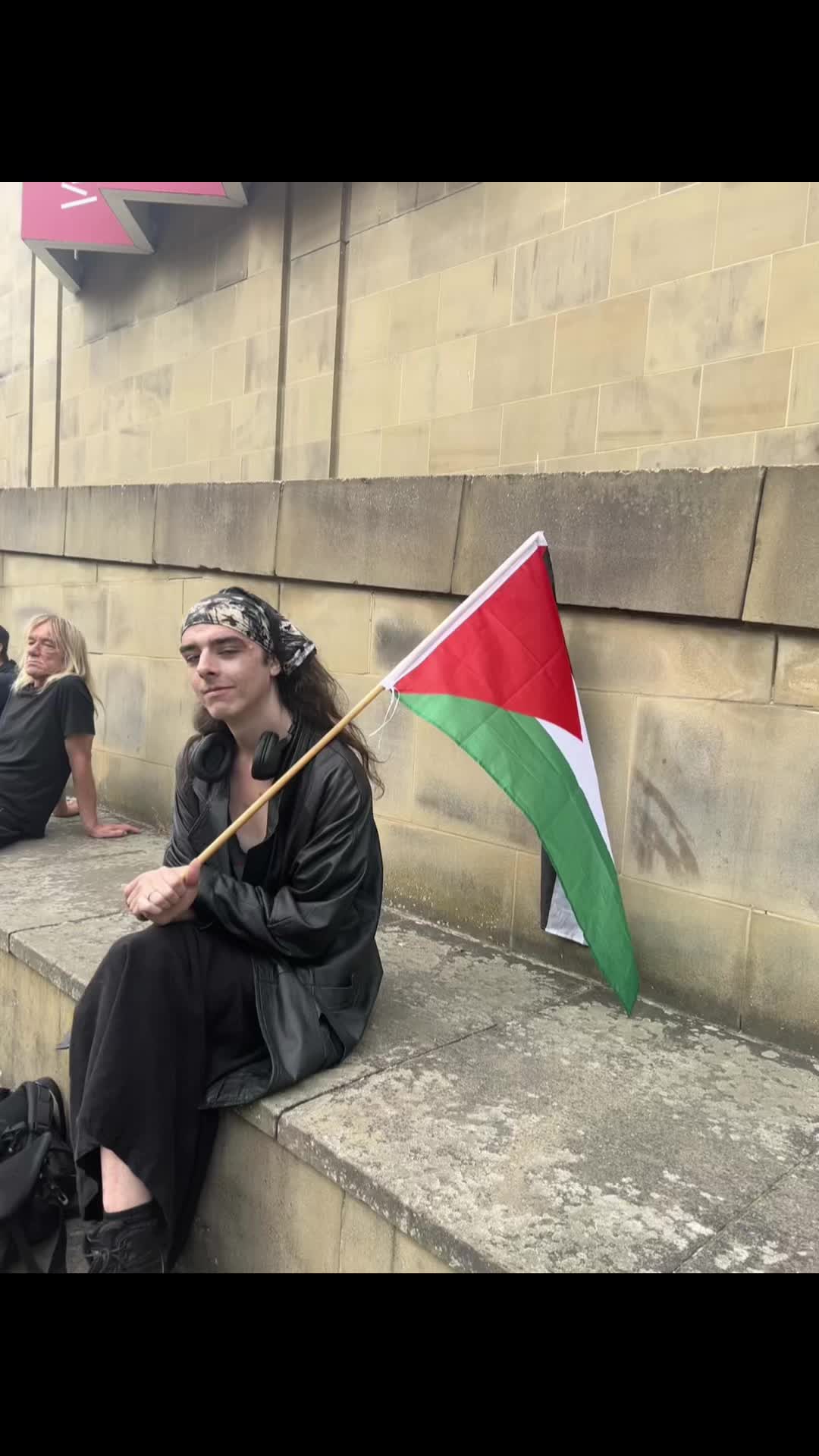 @BCDUk