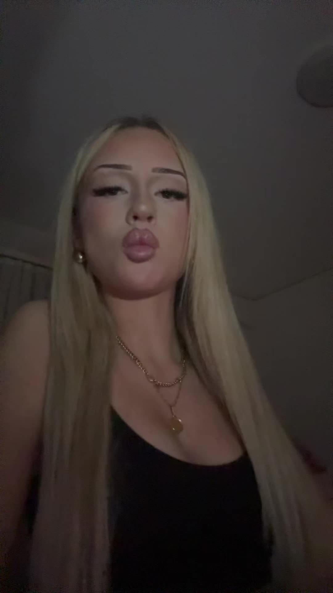 @E