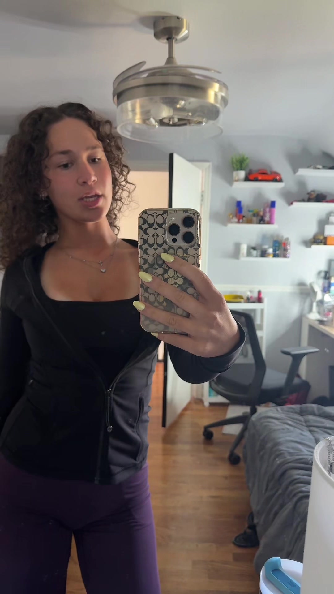 @bellasspams1017
