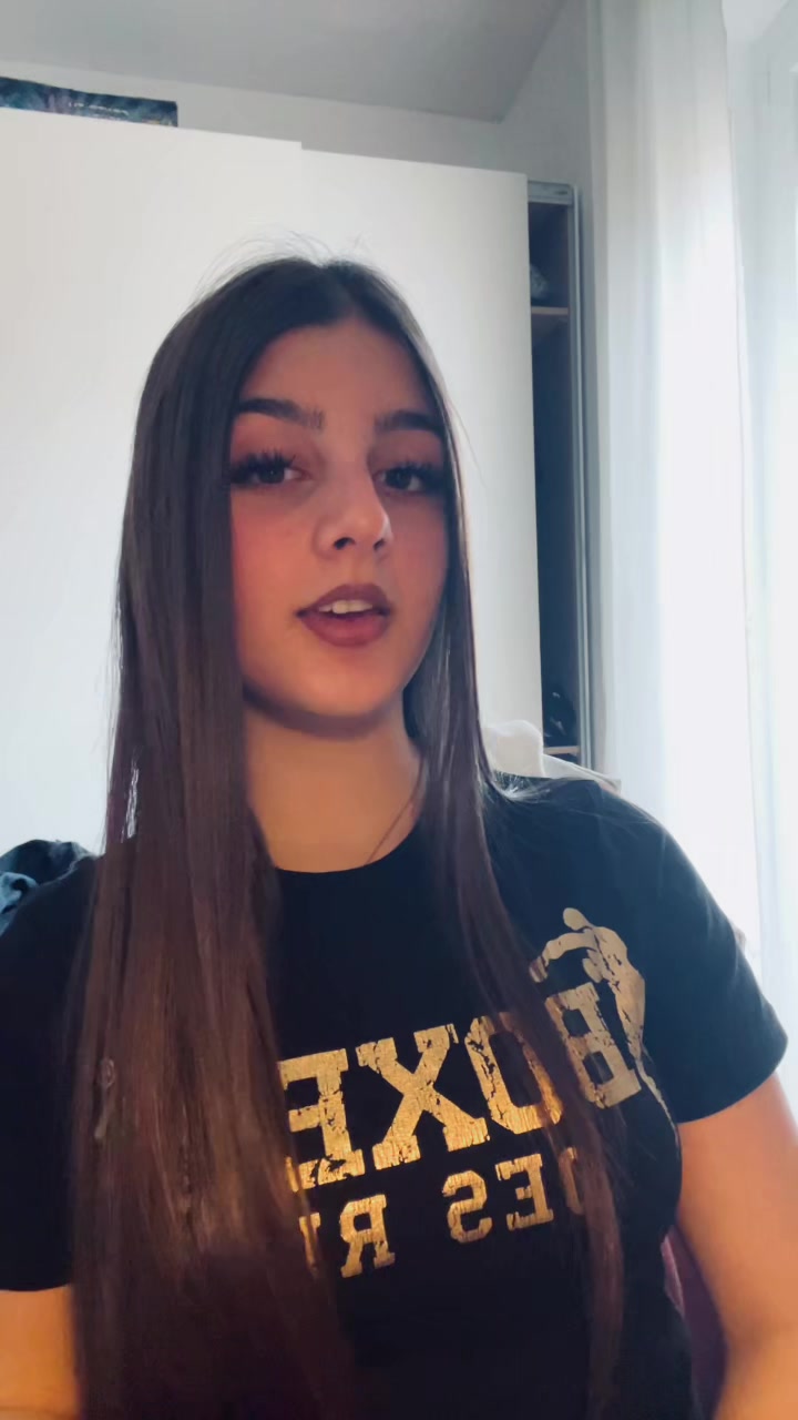 @𝐿😝