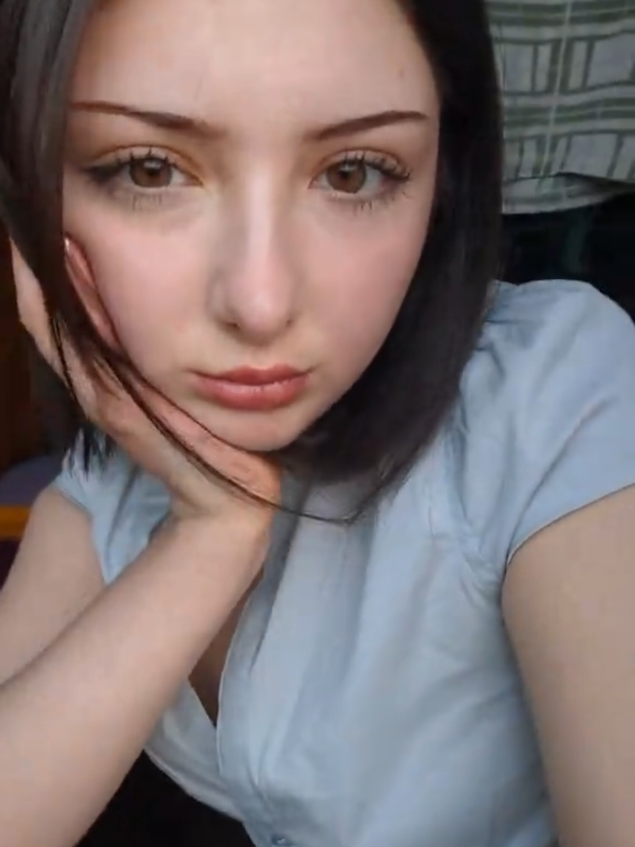 @consu・₊✧