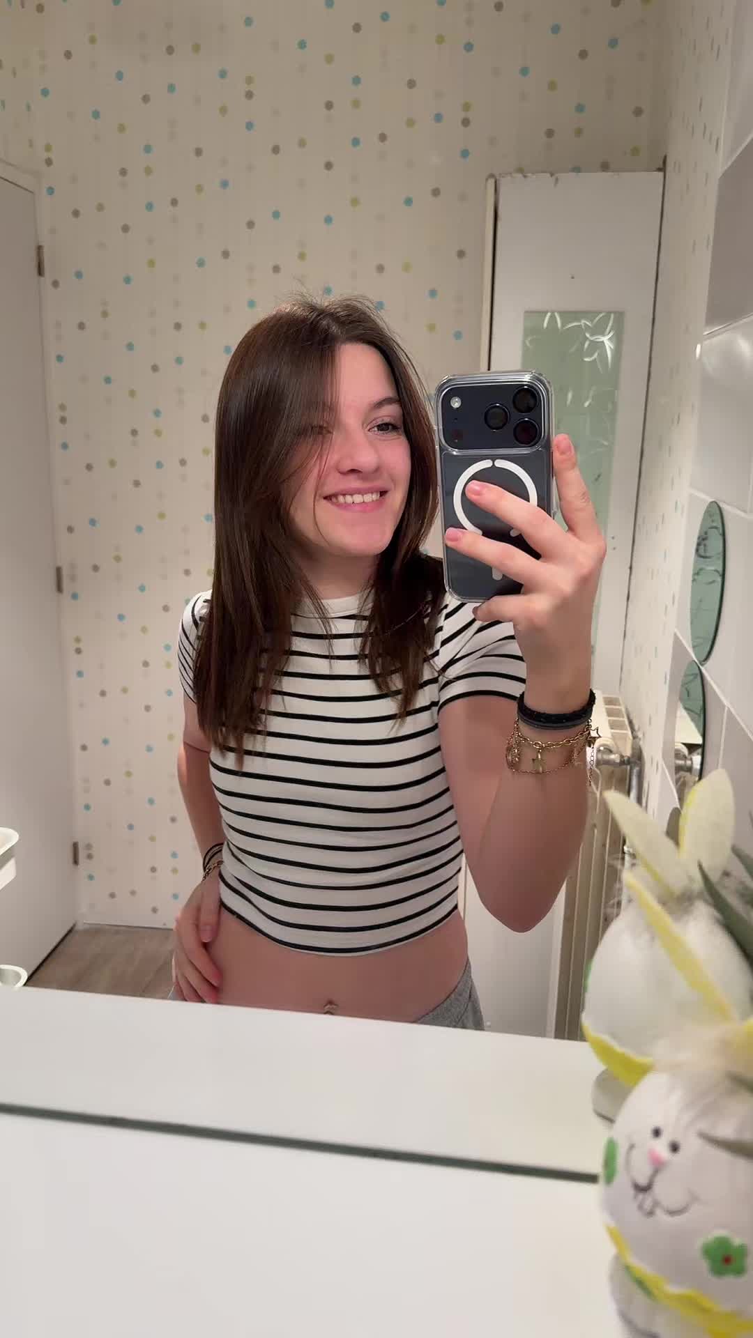 @clara_jmf