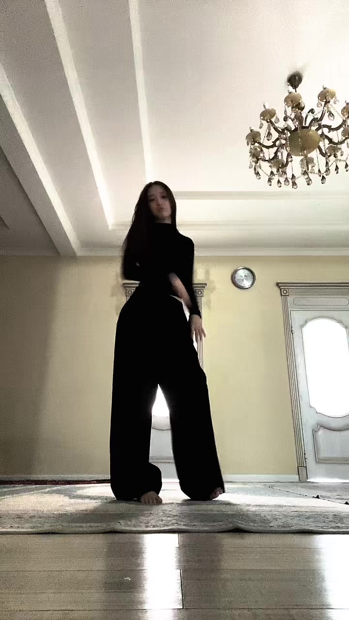 @s0bina🕴🏻