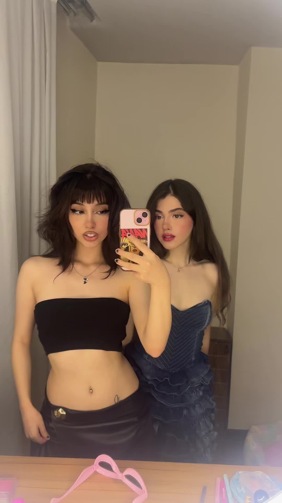 @thegirlnextdoor