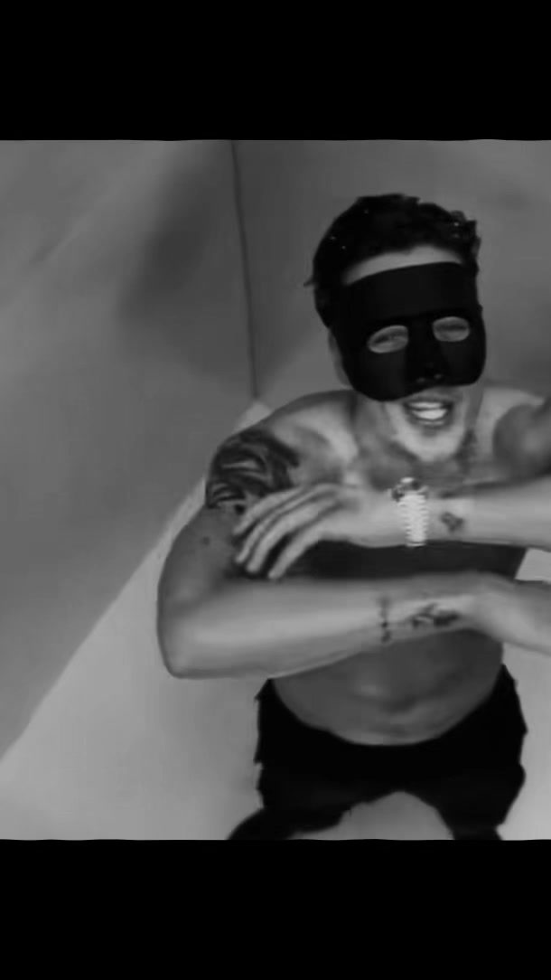 @🖤🪽_𝐊𝐥𝐞𝐦𝐲𝐬𝐢𝐧𝐠𝐱_🪽🖤