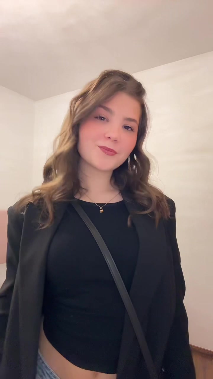 @angela