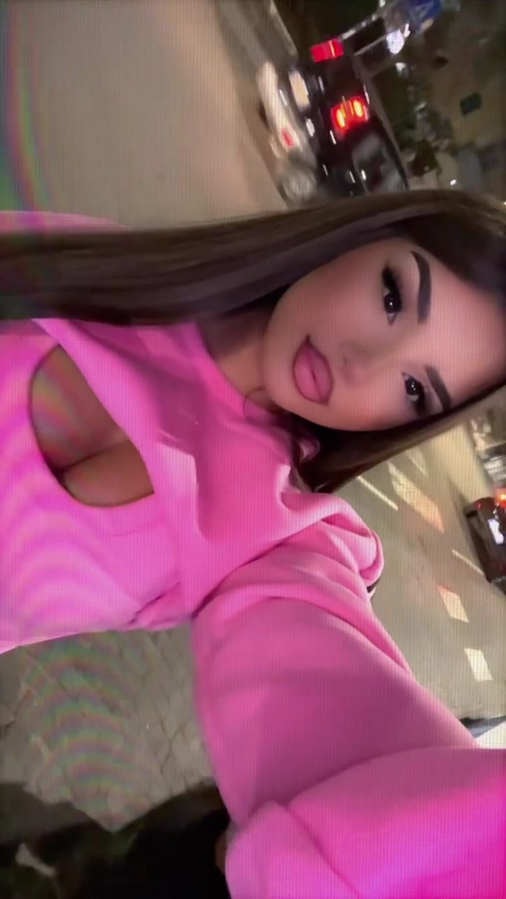 @•MELYSSA •