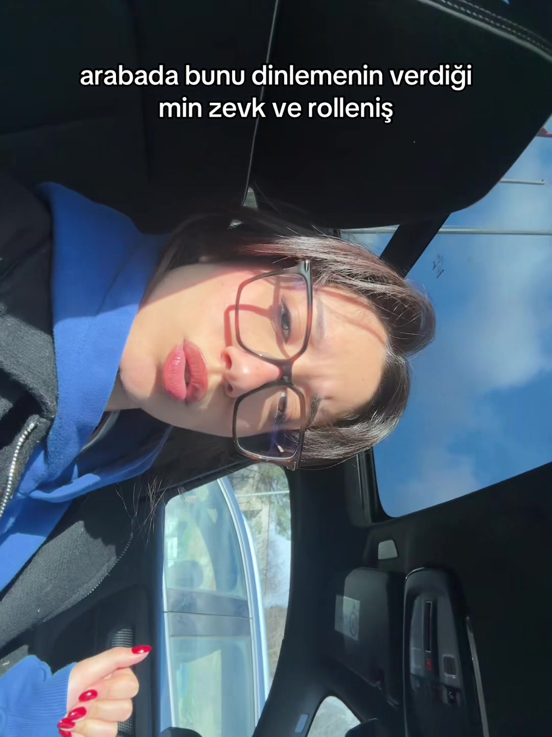 @sude