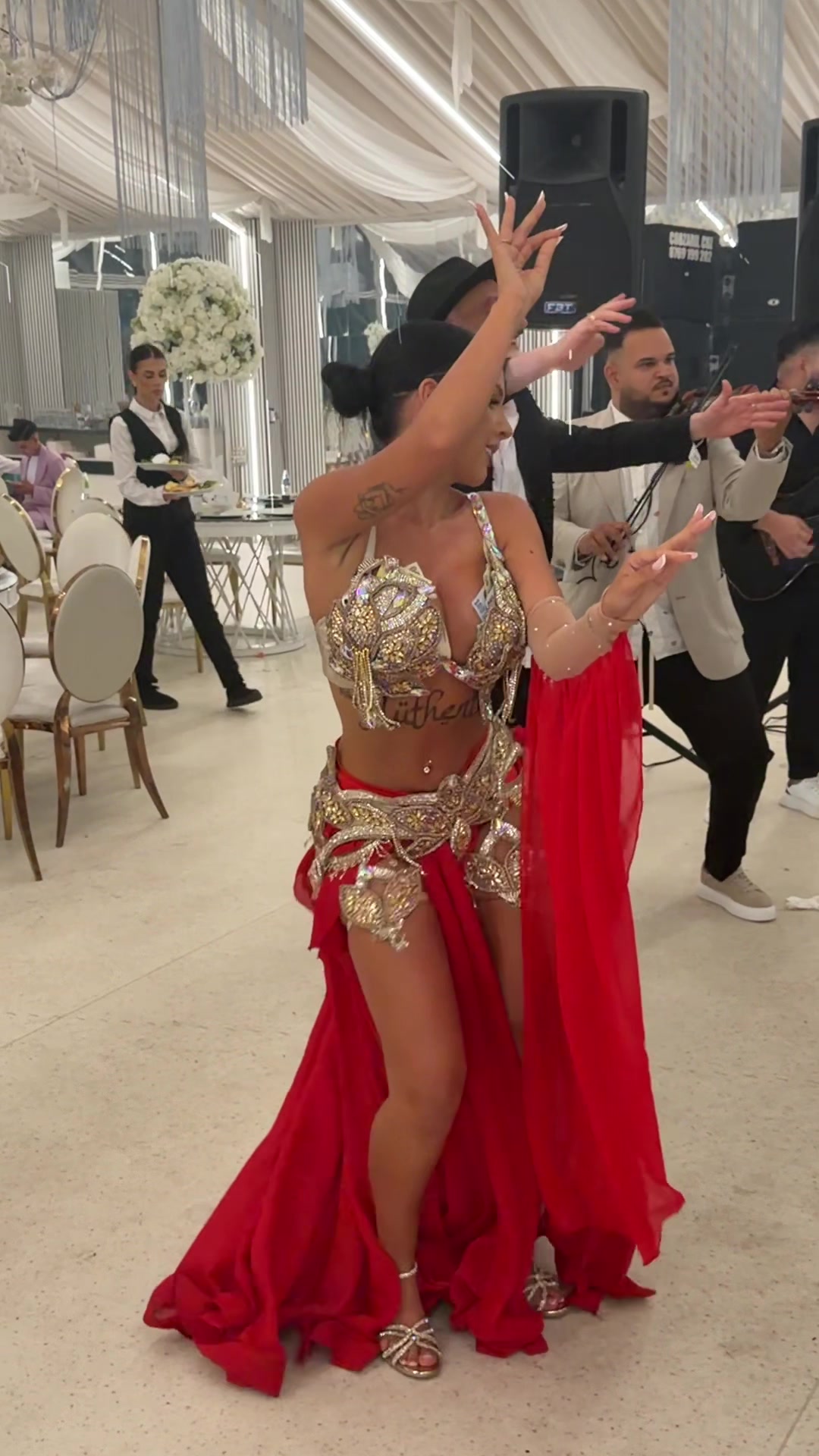 @Ceremia26002_bellydancer