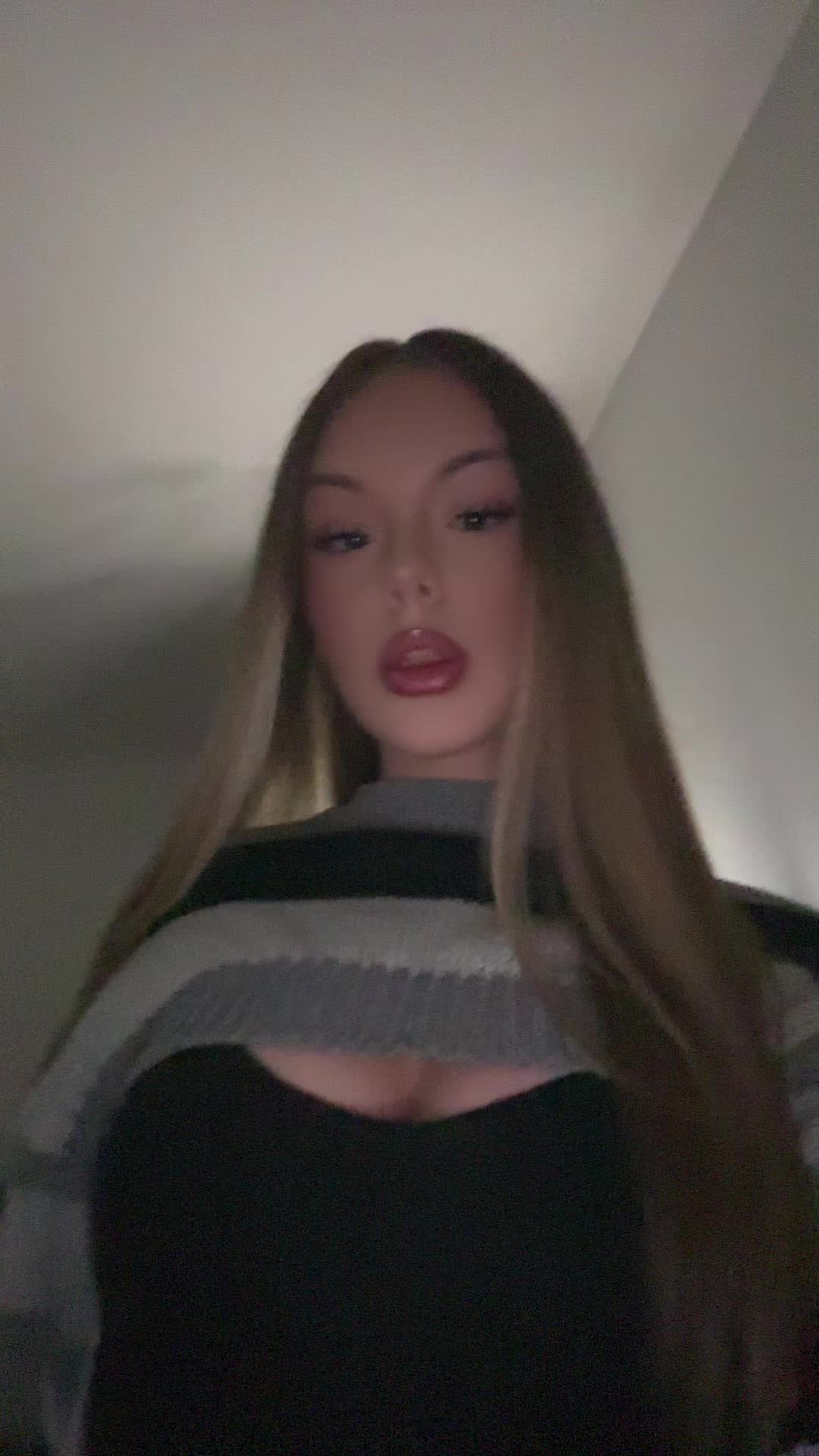 @Vica🇷🇺💥
