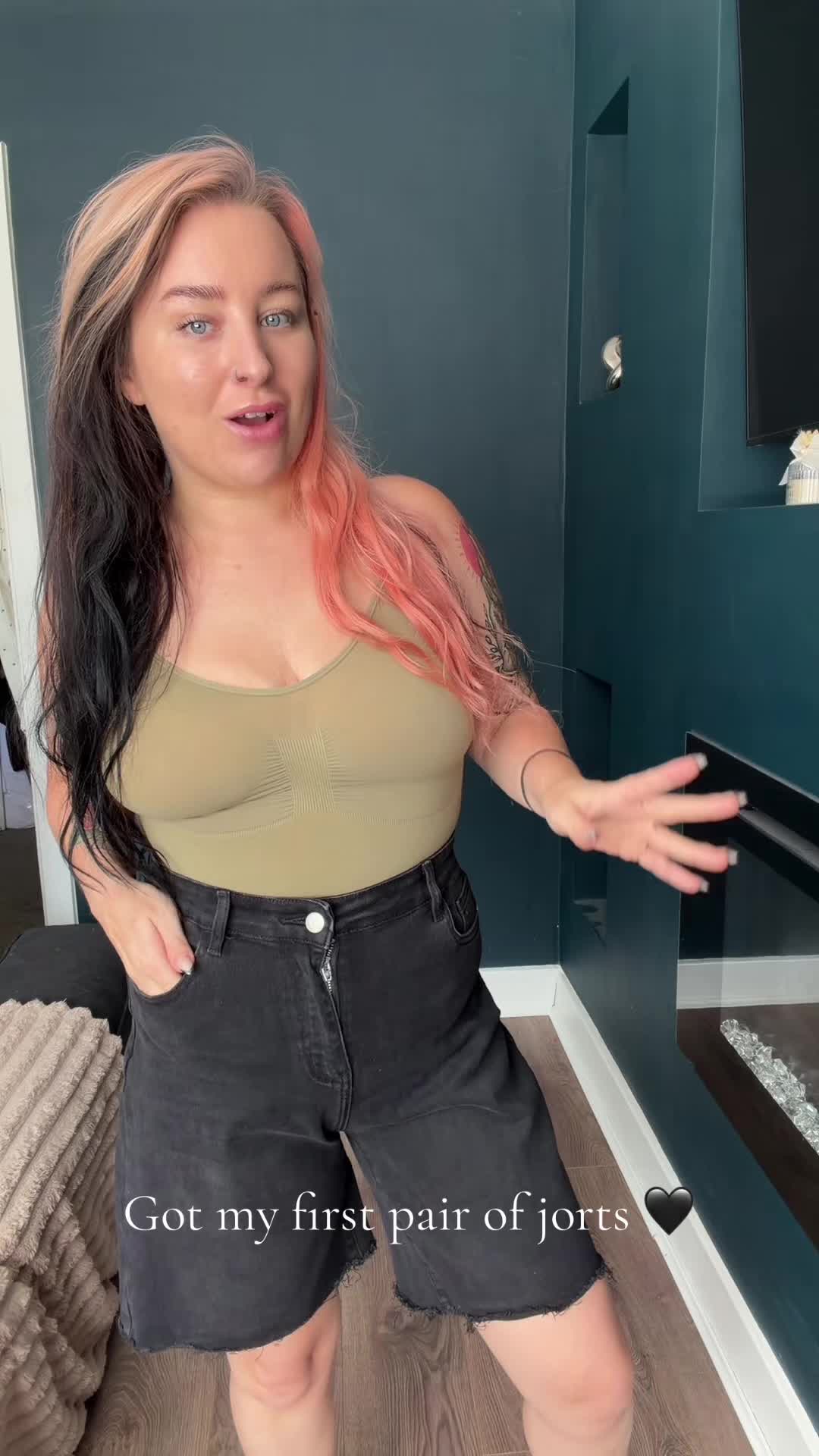 @Heyyy, it’s Sarah
